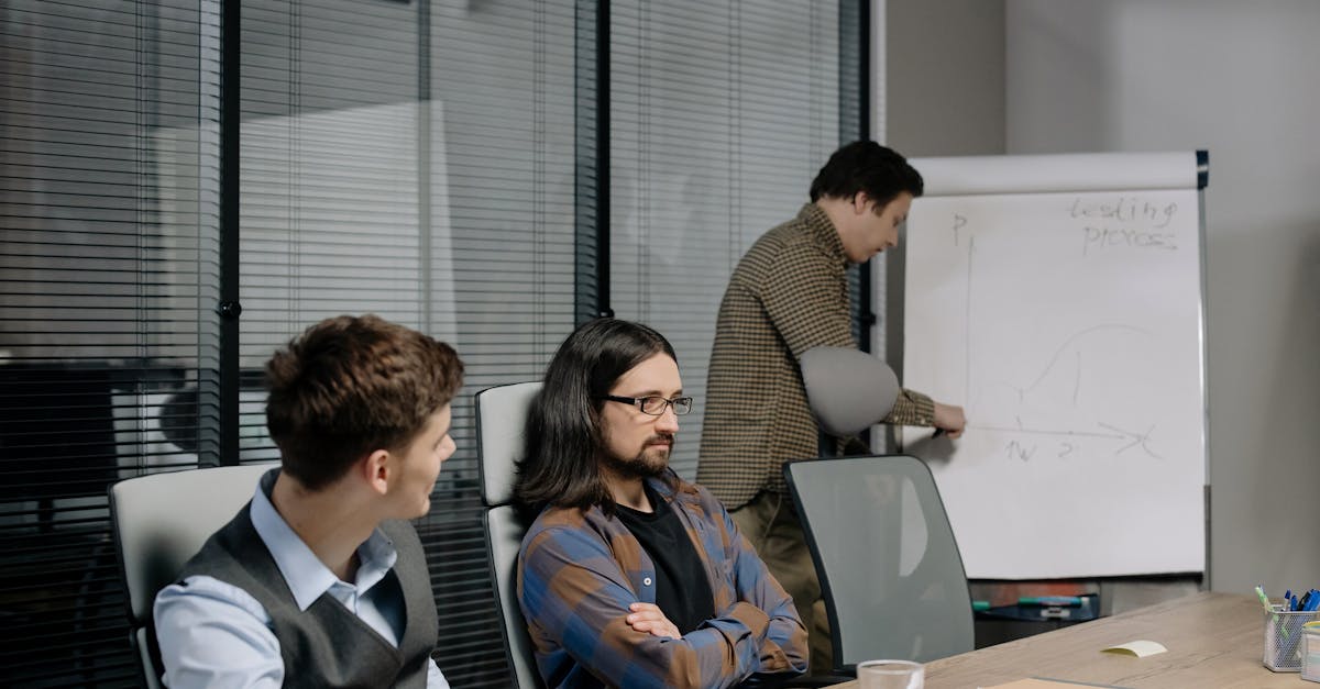 为什么金融机构经常受到黑客攻击？